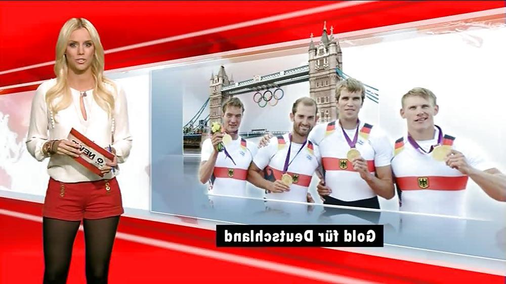 25P Sandra Schneiders Nylon