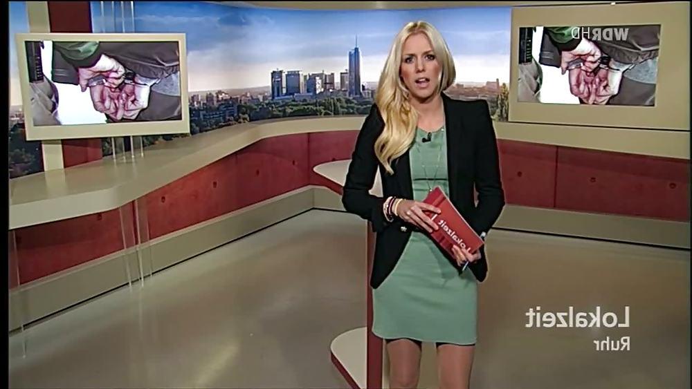 25P Sandra Schneiders Nylon