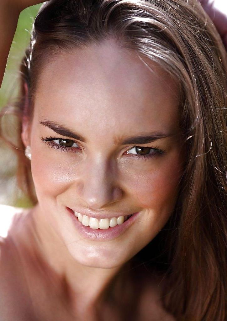 25P Just Faces thats why i love Woman