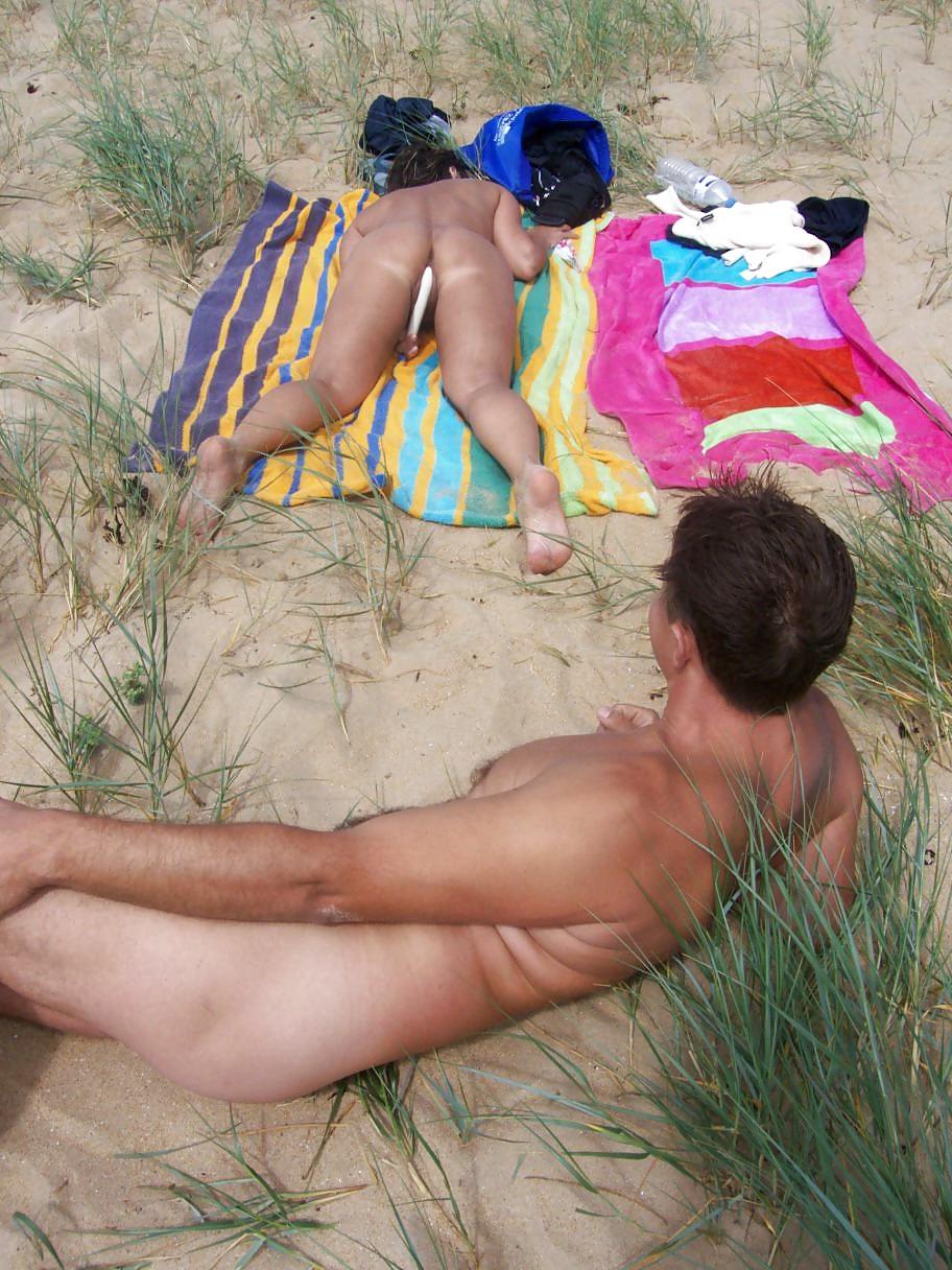 25P MILF at Beach