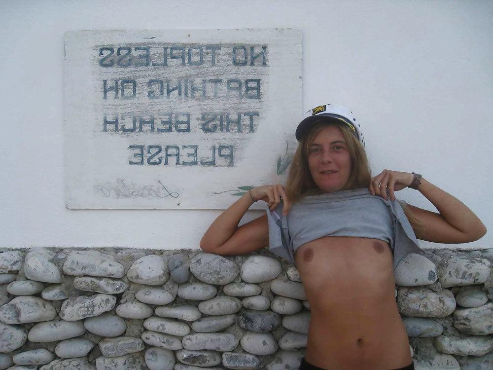 25P The beach 46