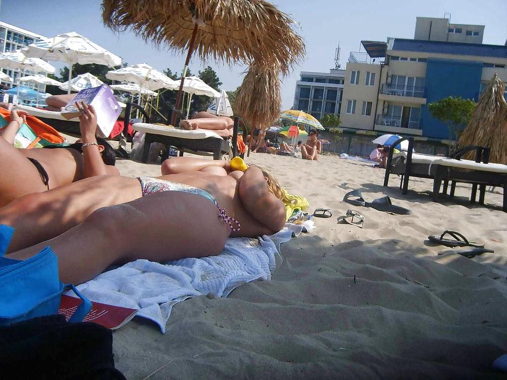 25P The beach 46