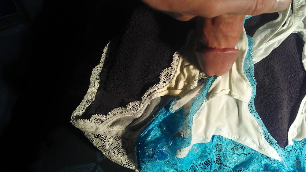 25P Aunts Panties - 58 Years Old - Merry Xmas