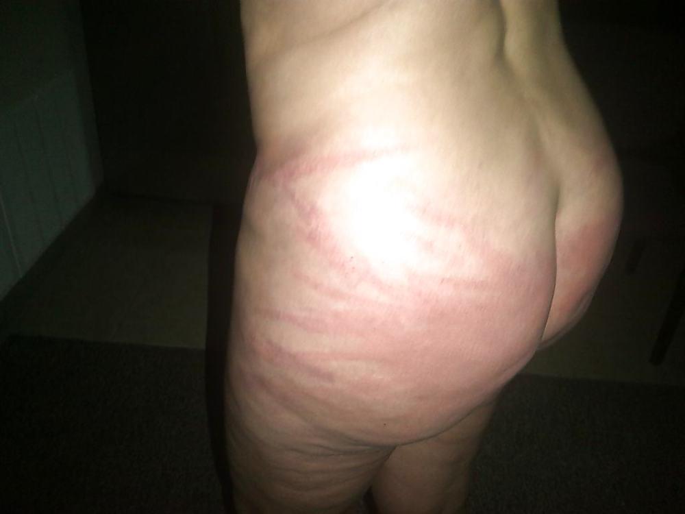 21P SluT on a hook, bad day at the office