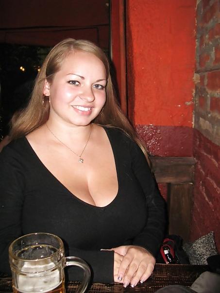 24P Busty Russian Woman 490