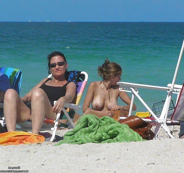 25P Beach nude babes