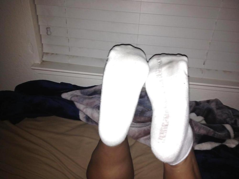 16P STINKY SOCKED LATIN FRIEND