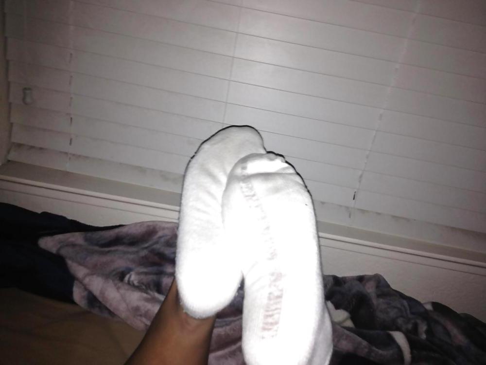 16P STINKY SOCKED LATIN FRIEND
