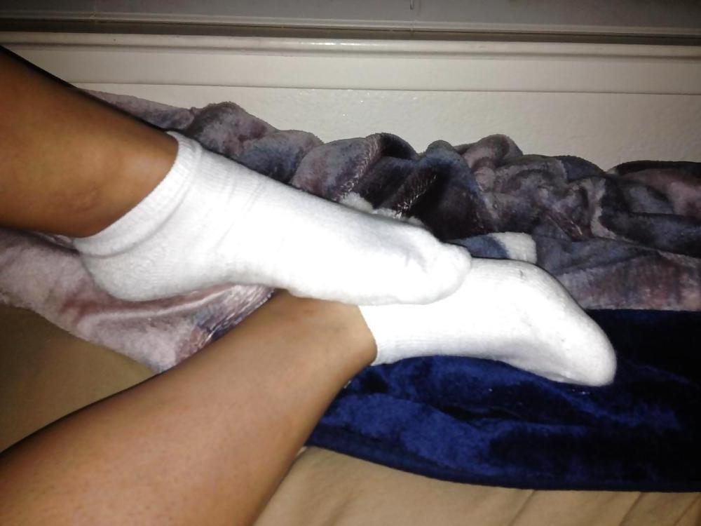 16P STINKY SOCKED LATIN FRIEND