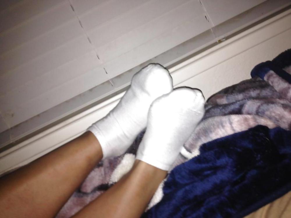 16P STINKY SOCKED LATIN FRIEND