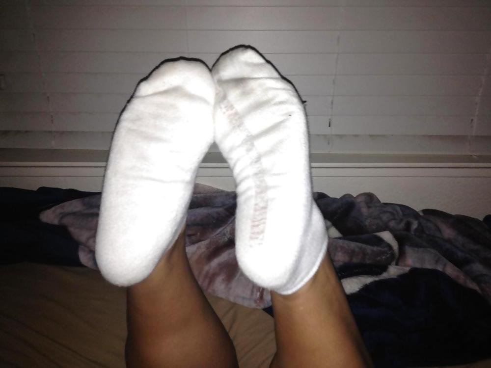 16P STINKY SOCKED LATIN FRIEND