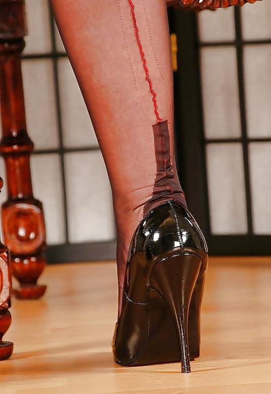 25P Nylons in Heels