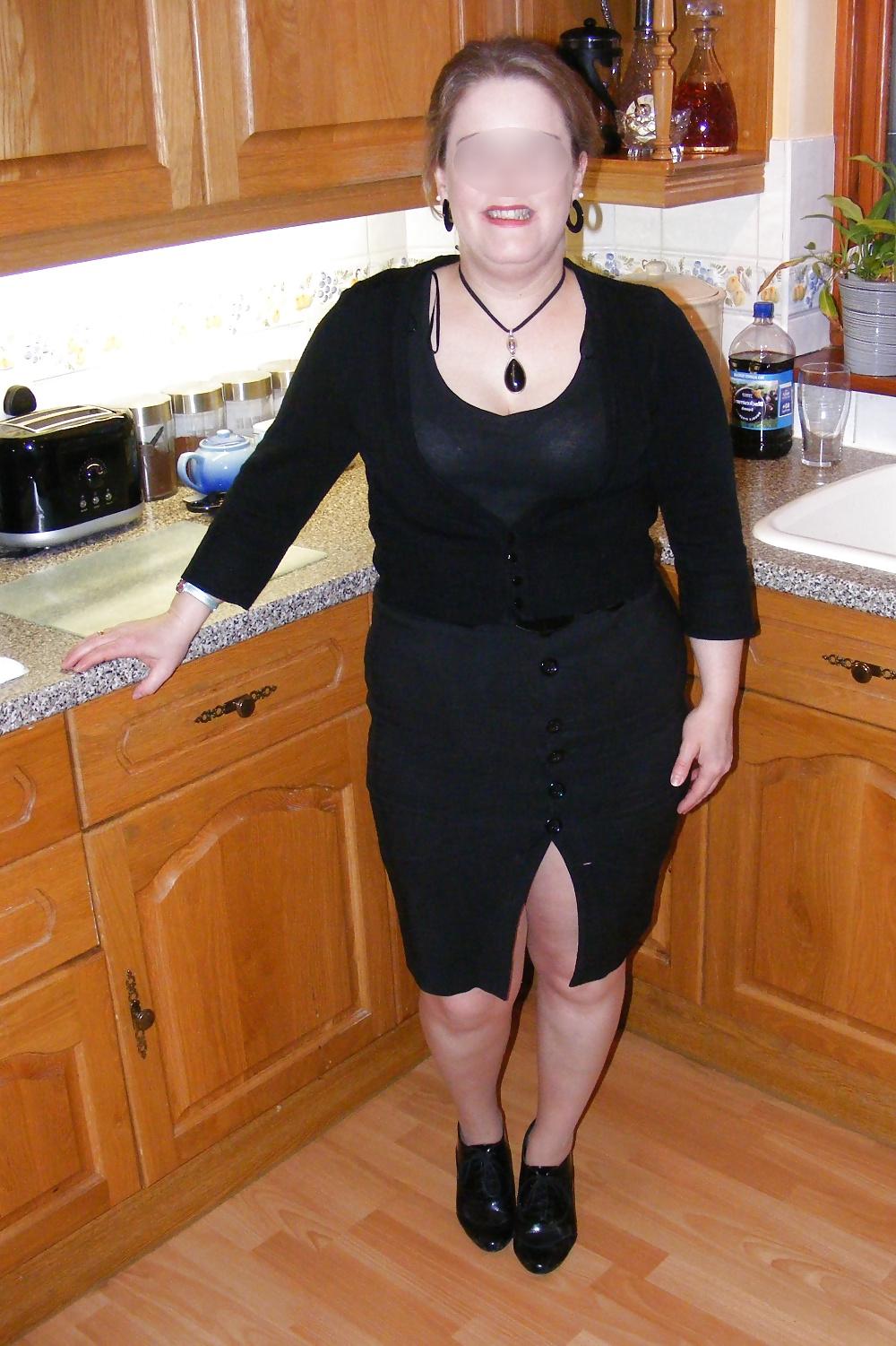 25P Slutty secretary after work