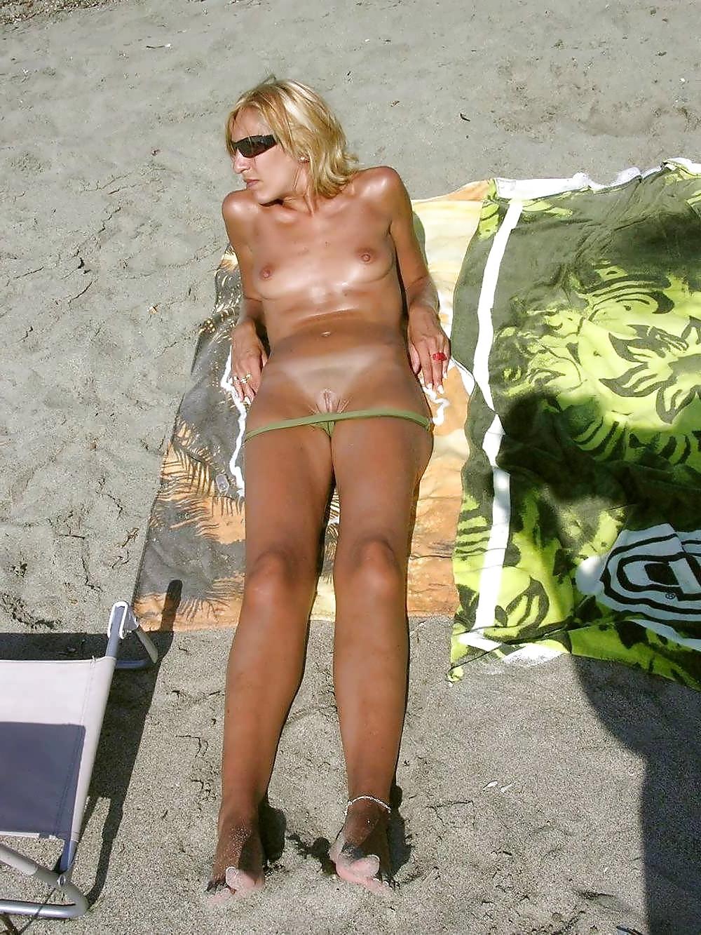25P Nudist Beach Teens