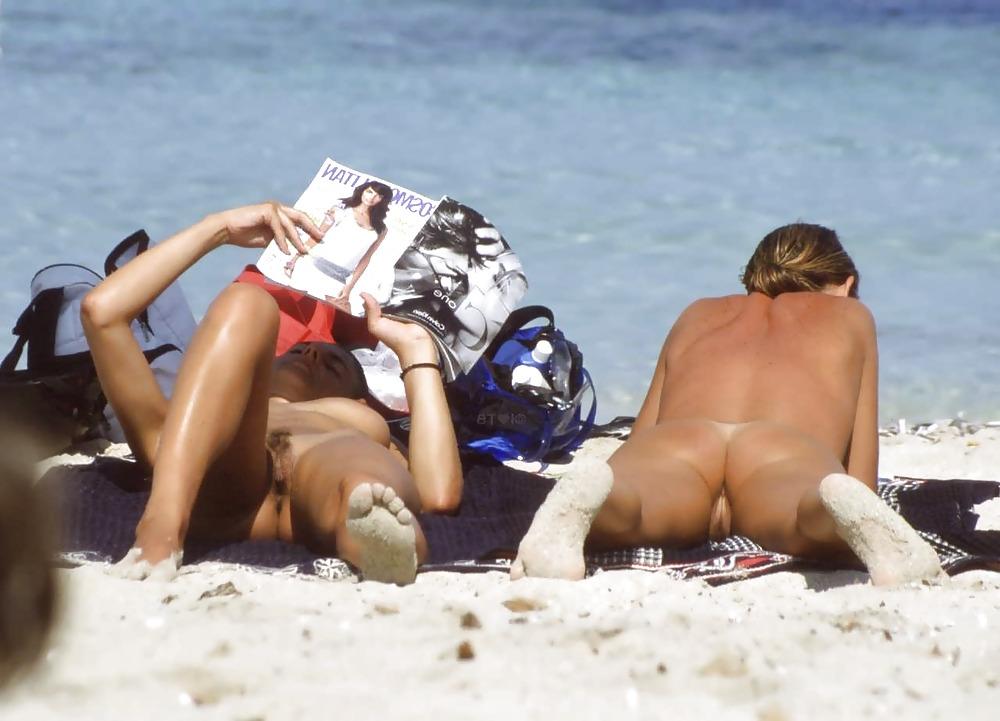 25P Nudist Beach Teens