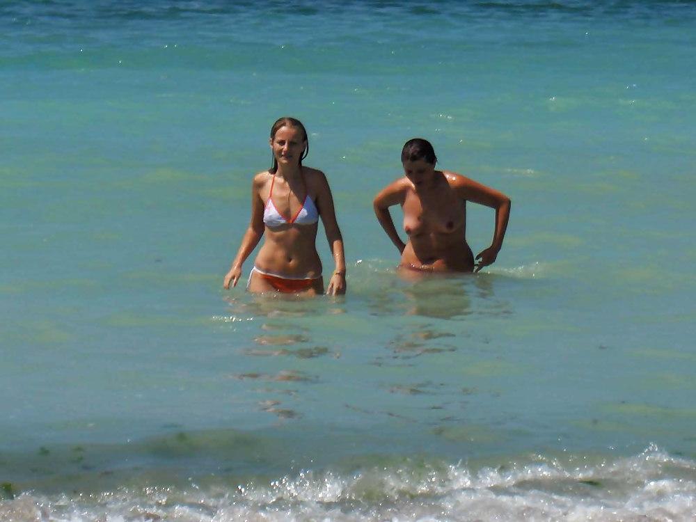 25P The beach 29