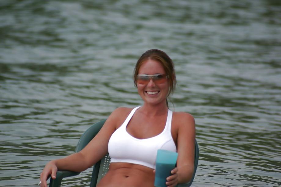 25P Exposed Wife--Merry Xmas, hubby made you an internet whore
