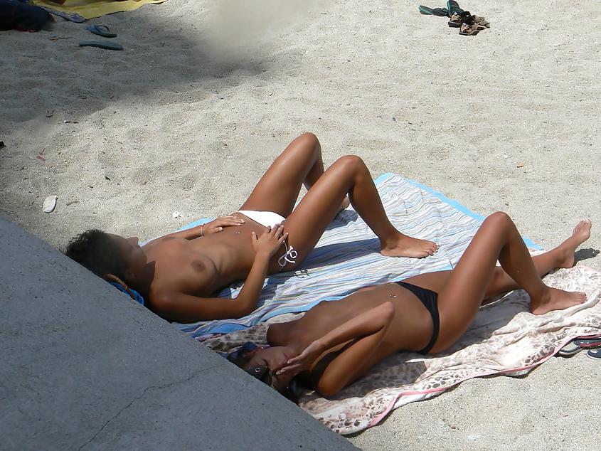 12P Topless on the beach 2