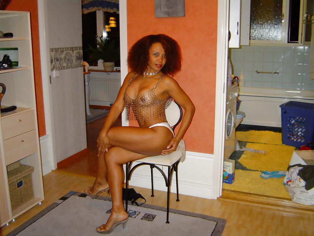 7P GROWN WOMAN EDITION VOL.82
