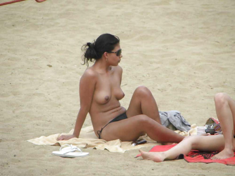 25P The beach 111