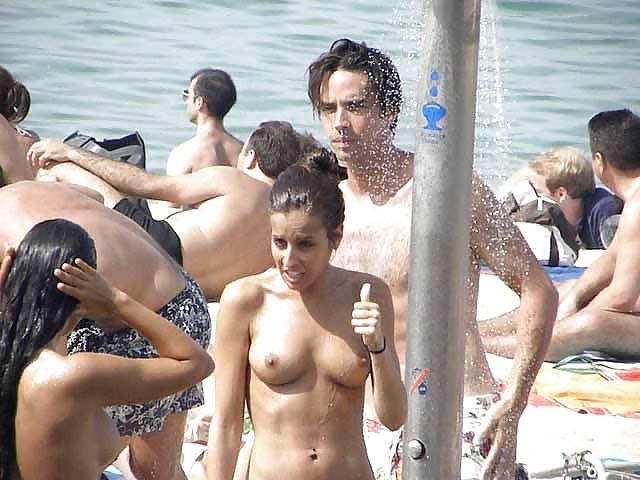 25P The beach 111