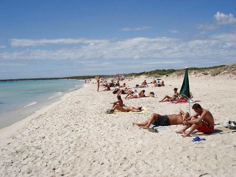 25P The beach 114