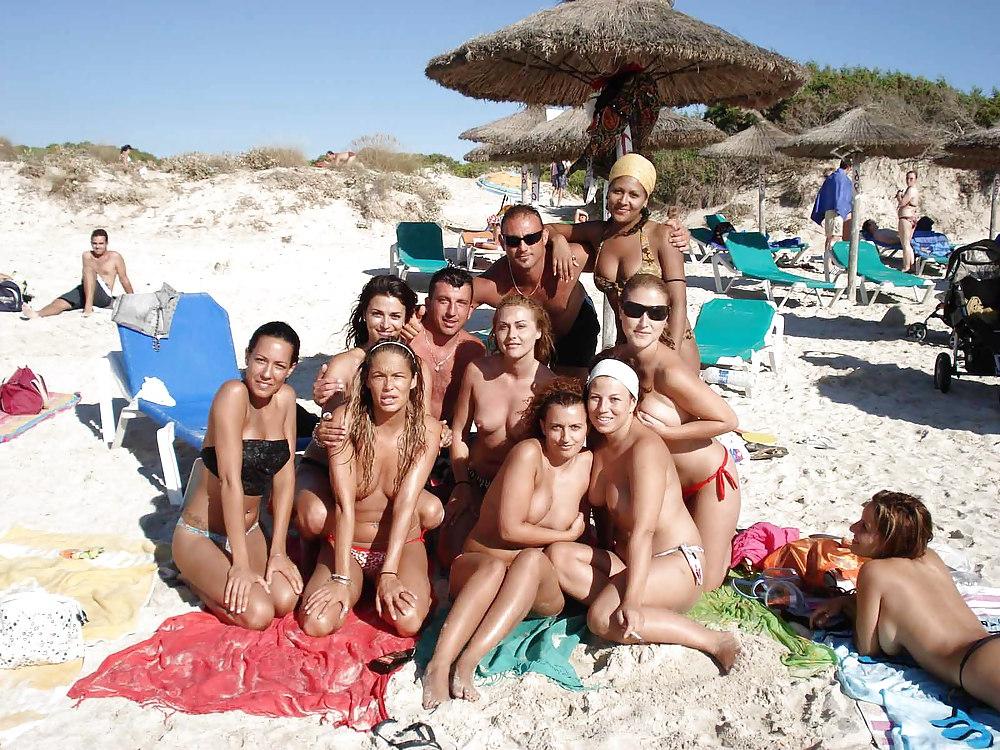 25P The beach 114