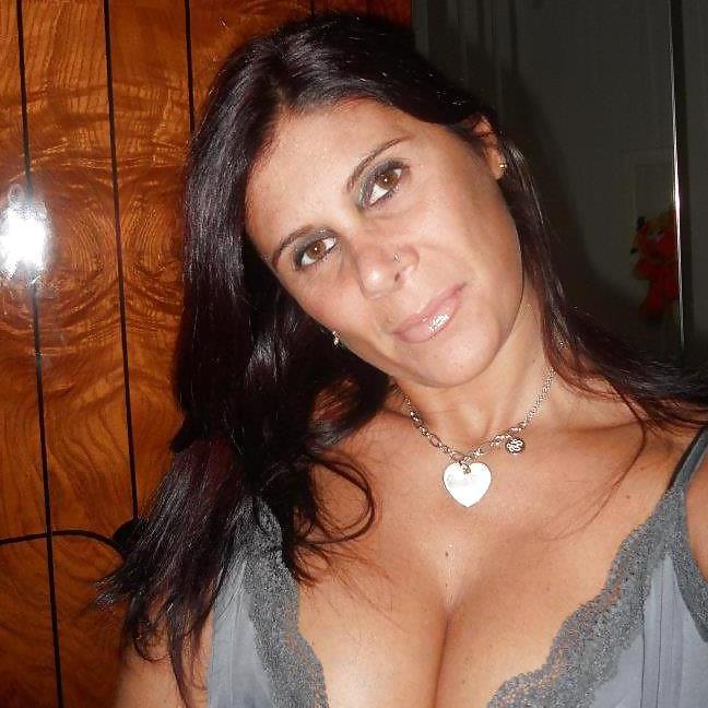 9P Italian woman: Sophia