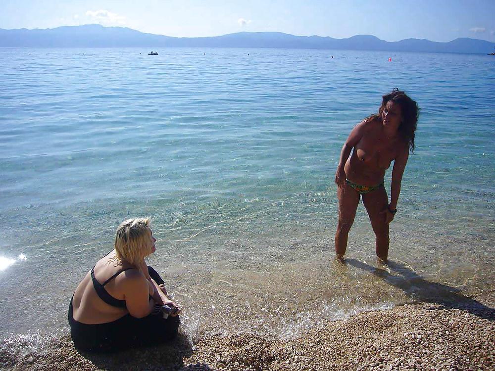 25P The beach 121