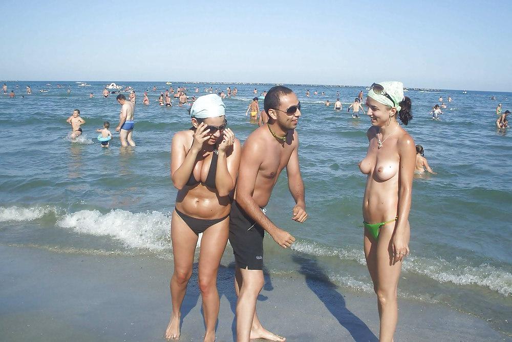 25P The beach 126