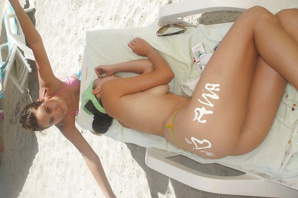 25P The beach 126