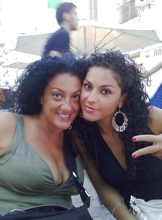 20P Italian milf: simona