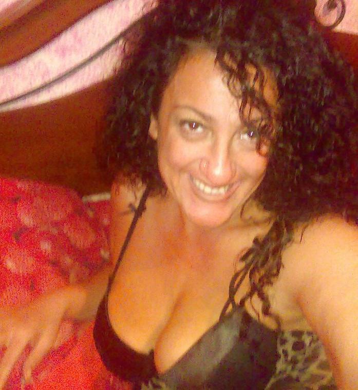 20P Italian milf: simona