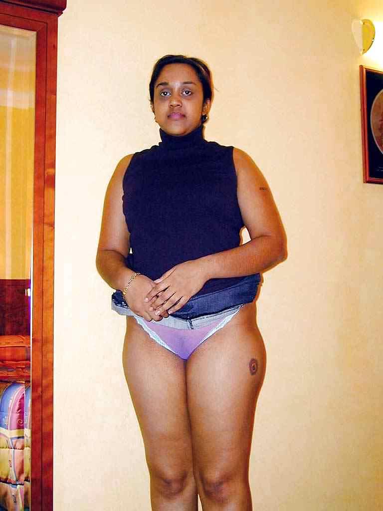 25P HAIRY PAKISTANI SLUT FROM UK 