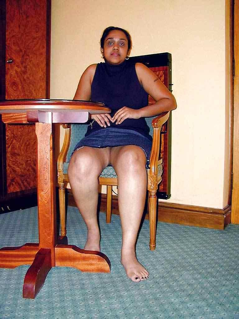 25P HAIRY PAKISTANI SLUT FROM UK 