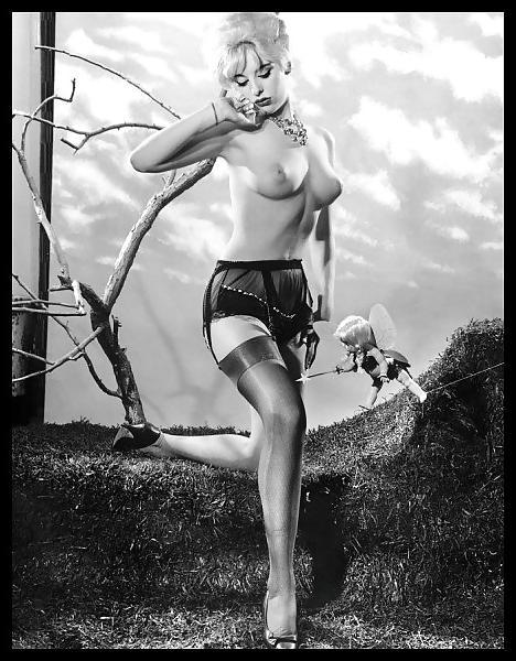 15P Retro legs&nylon