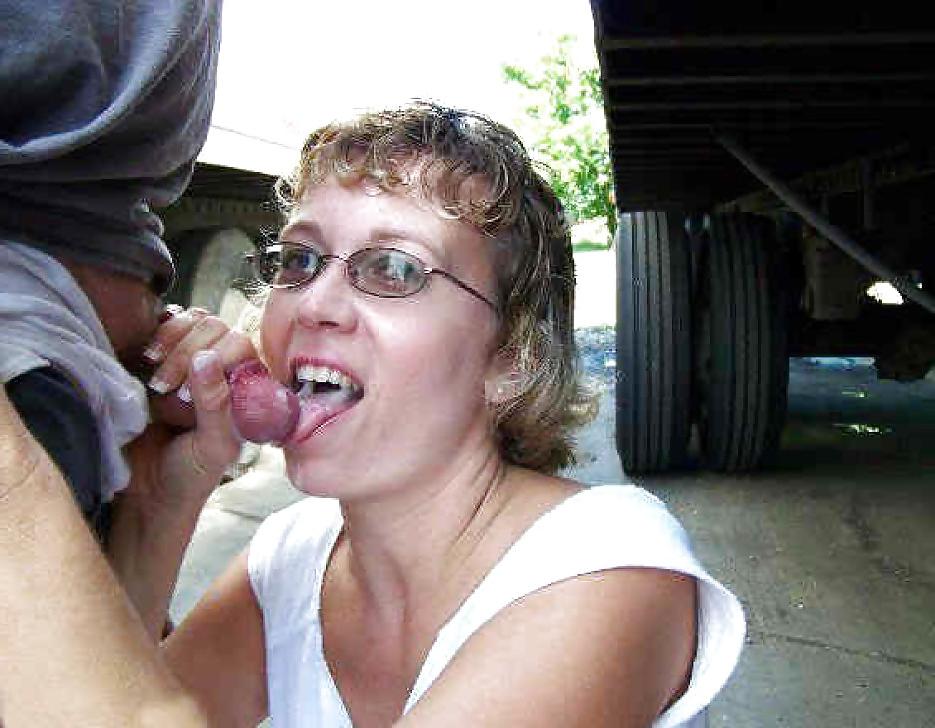 25P OLDER WOMAN LOVE COCK 13