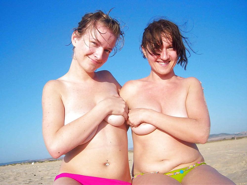 25P The beach 48