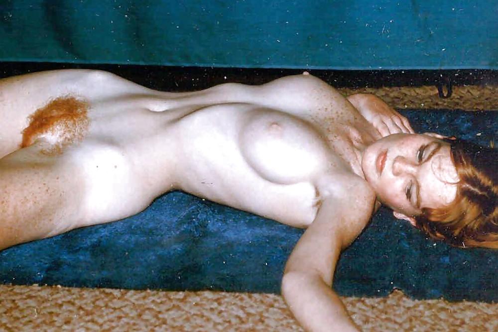 11P Hairy Ginger Girls