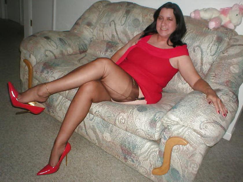 22P Nylon MILF collection 2