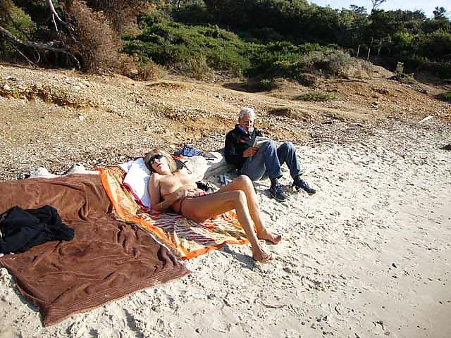 25P The beach 55