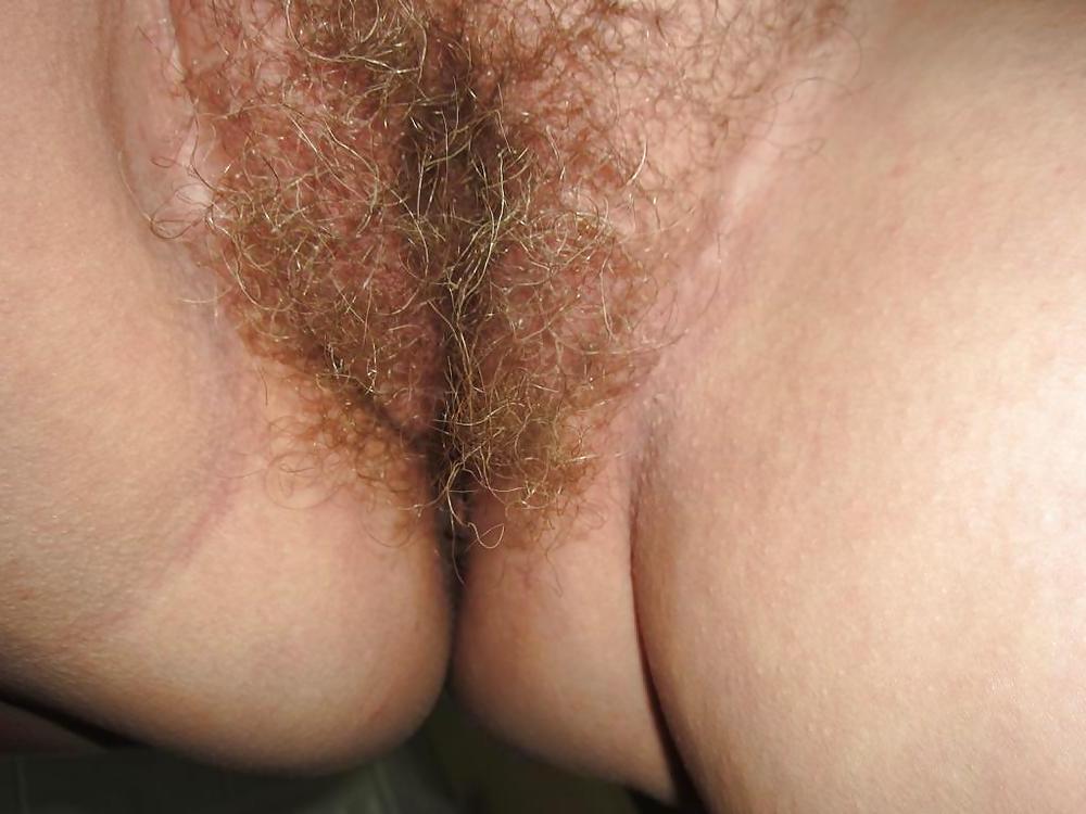 23P Flashing my hairy snatch - 3