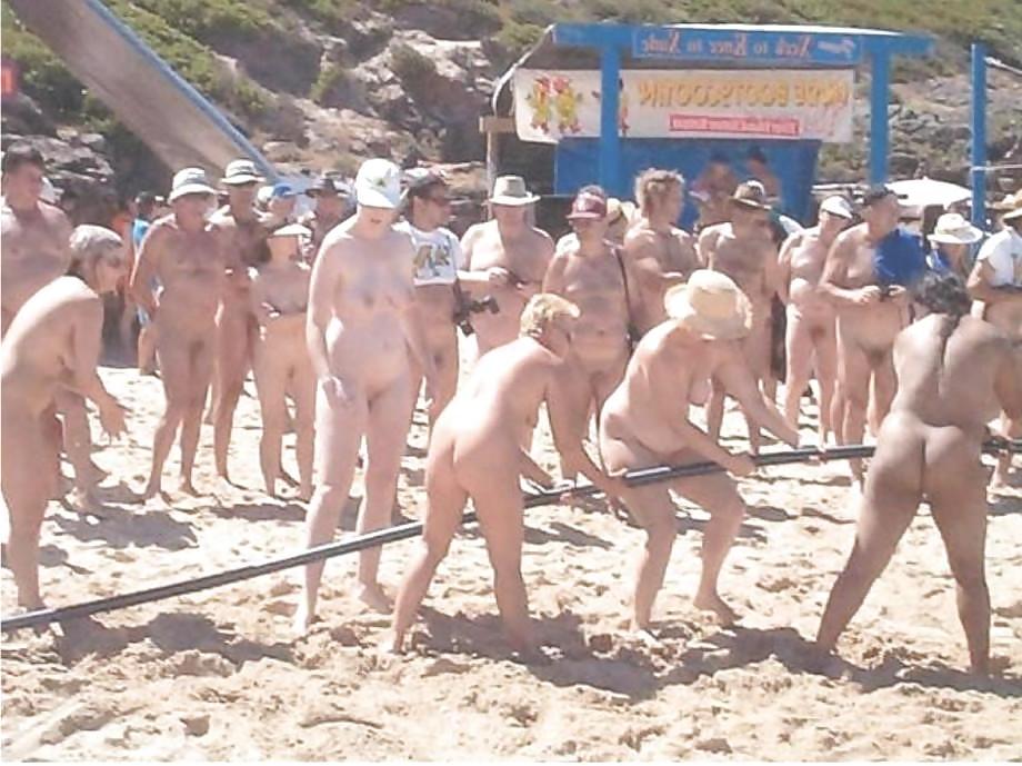 25P A Good Beach Day