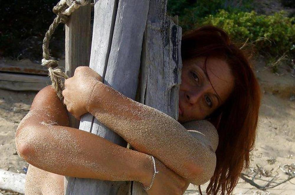 17P Italian woman: Antonella