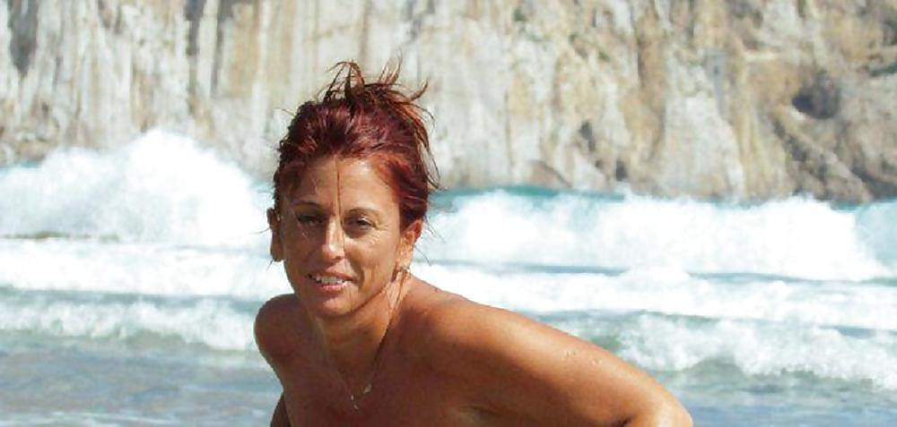 17P Italian woman: Antonella