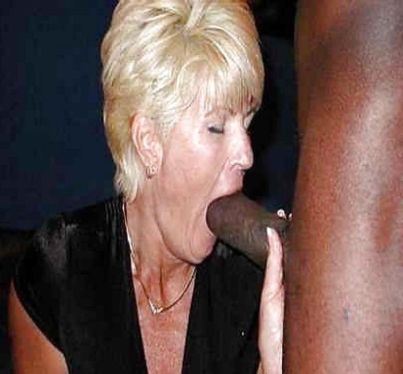 25P OLDER WOMAN LOVE COCK 8