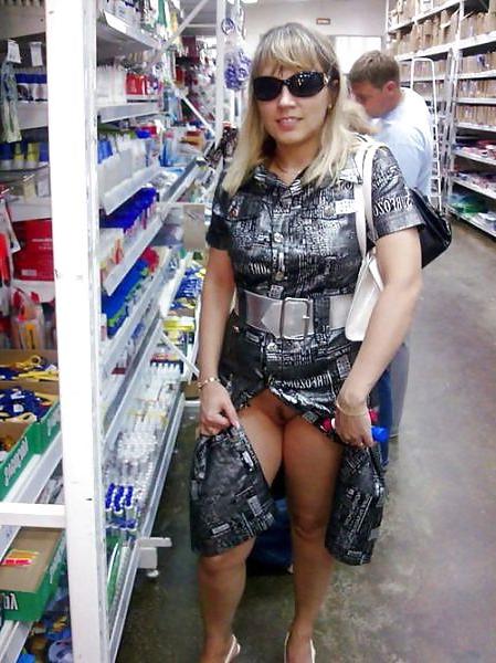 25P Public Nudity