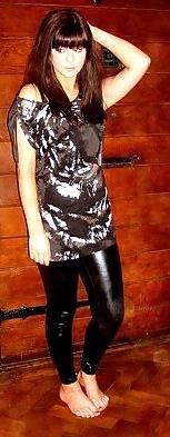 25P Sluts in tight pants! 9