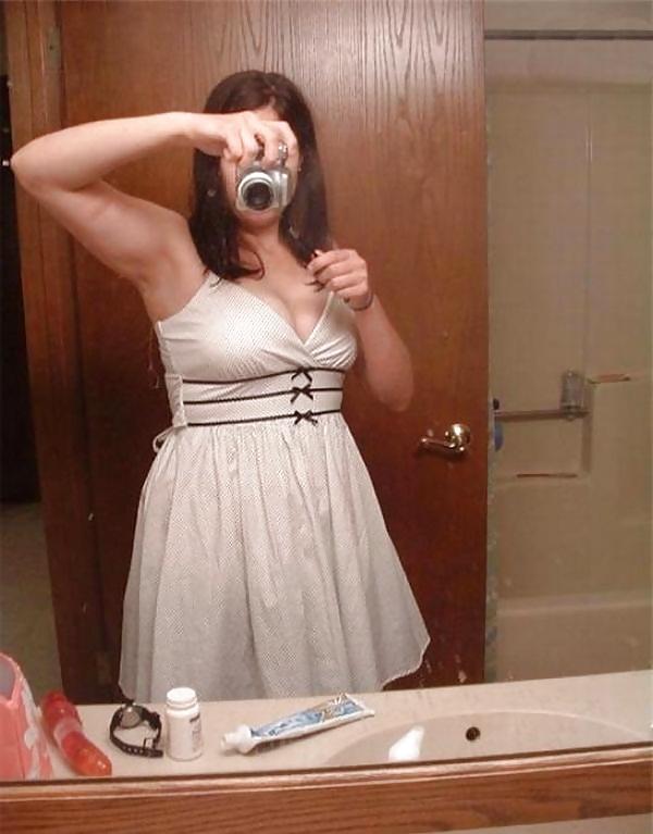 25P Beautiful, sexy woman.
