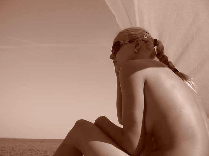 25P The beach 200